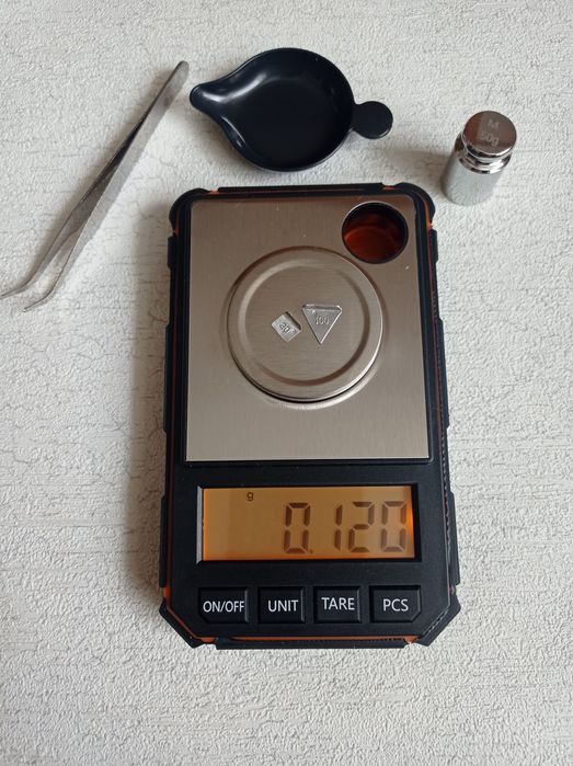 Весы ювелирные точность 0.001 до 50 грамм