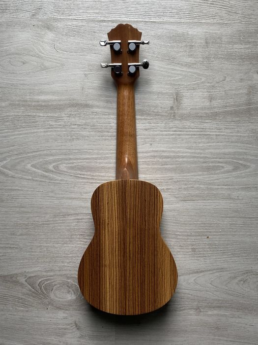 Ukulele sopranowe Mellow UKS-ZB