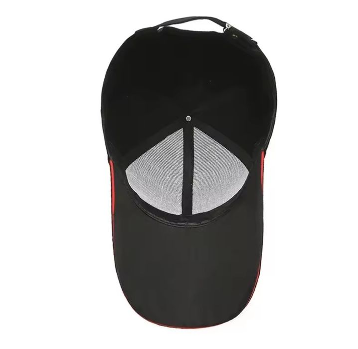 Czapka męska z daszkiem czarna