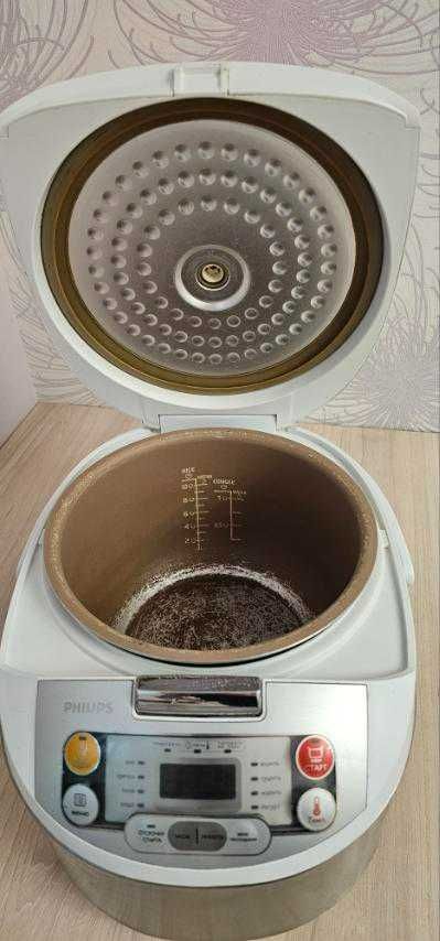 Мультиварка PHILIPS HD3037/03