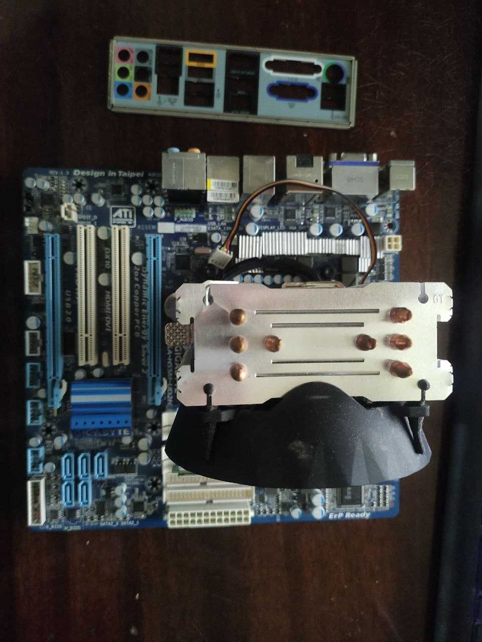 Intel Xeon X3460+gigabyte H55 LGA 1156 + кулер +8GB