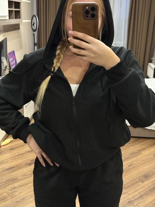 Спортивный женский костюм тёплый