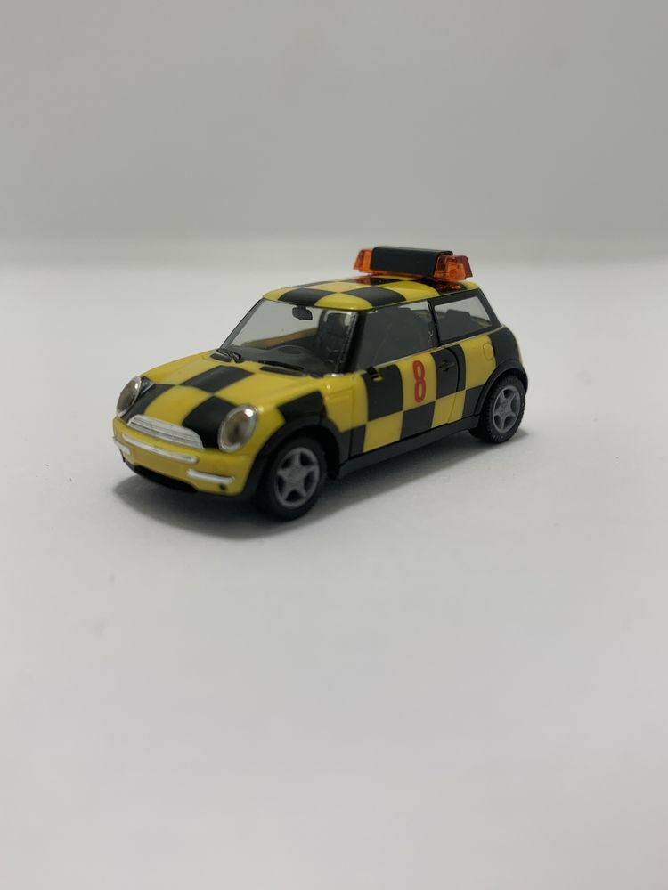 Mini Cooper TM da Herpa escala 1/87