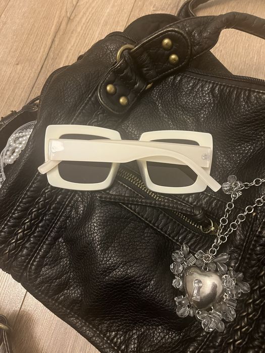 okulary przeciwsloneczne