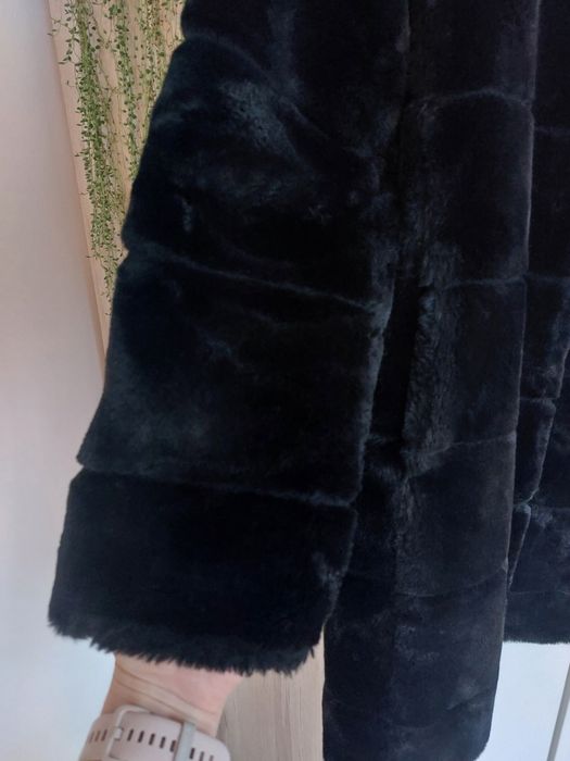 Sztuczne futro kurtka czarna