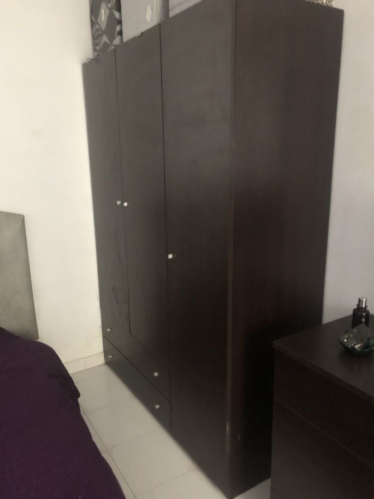 Armario 3 portas 2 gavetas