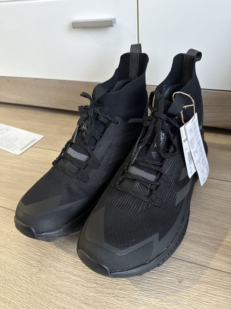 Adidas terrex free hiker 2