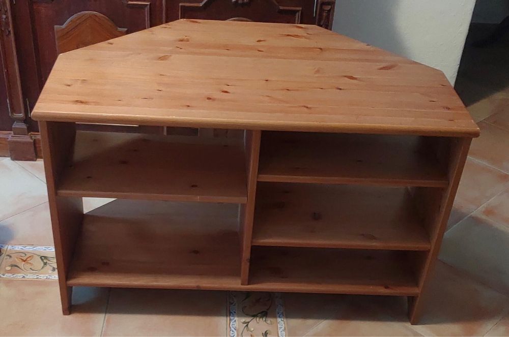 Mesa de canto TV
