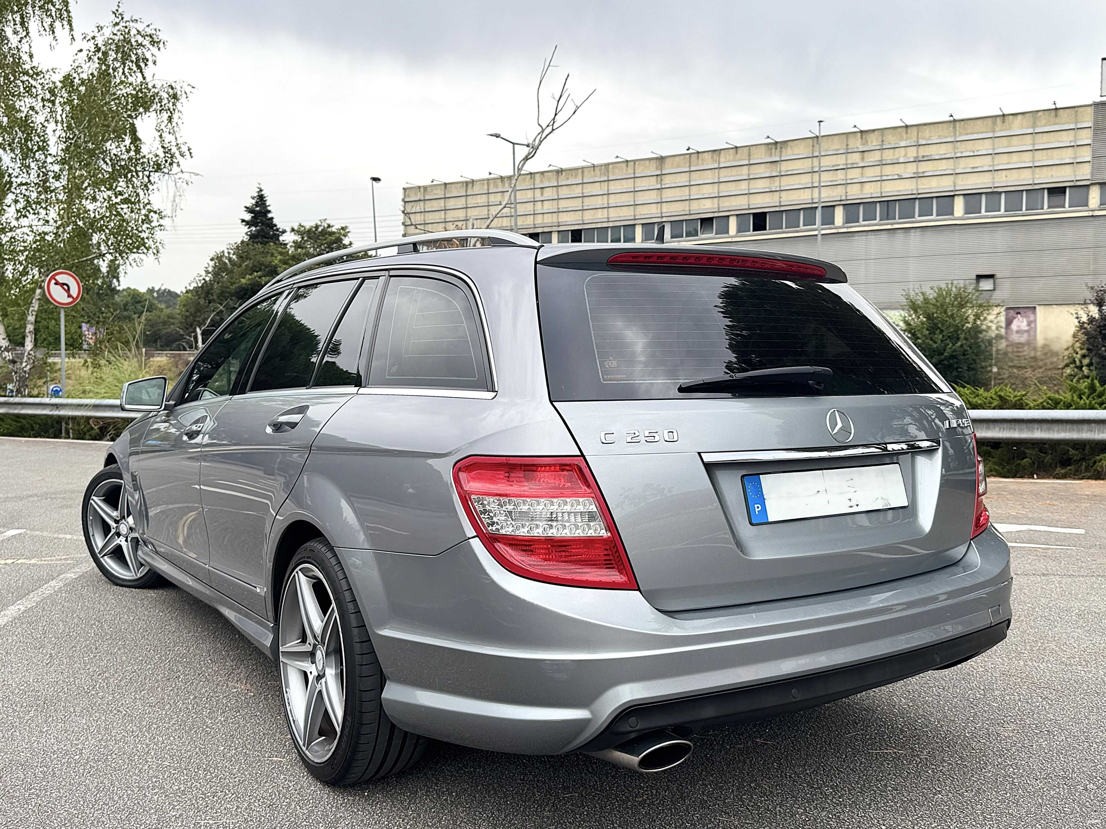 Mercedes-Benz C 250 Cdi AMG 204cv Full Extras