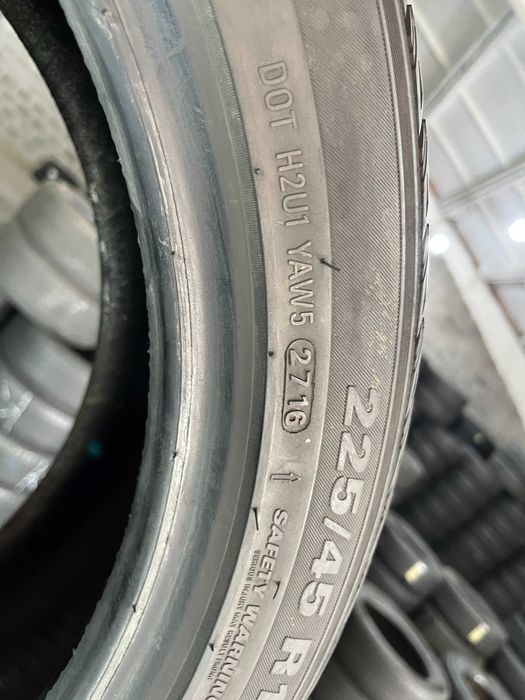 GS782 Зимові шини 225/45r17 Kumho WinterCraft WP71 комплект резина р17