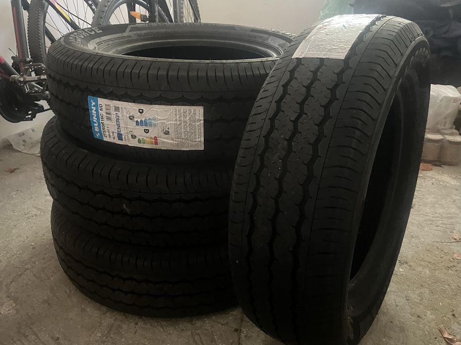 Срочно новая резина R16c 215/65