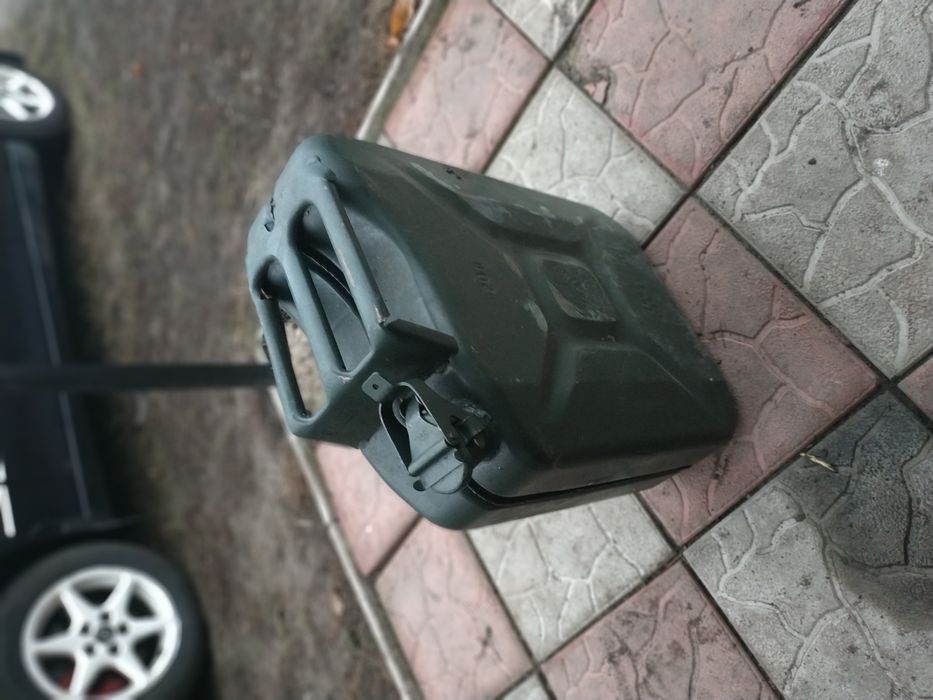 Канистра металлическая