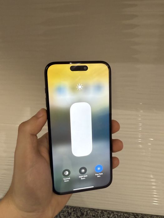 Iphone 15 pro max 256 gig e sim