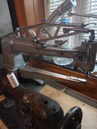 Машинка швейна рукавна " minerva"  промислова
