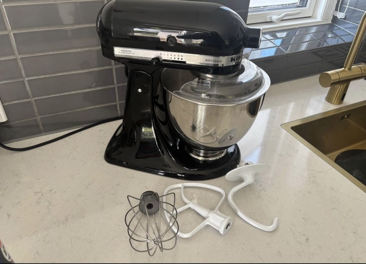 Планетарний міксер KitchenAid Artisan