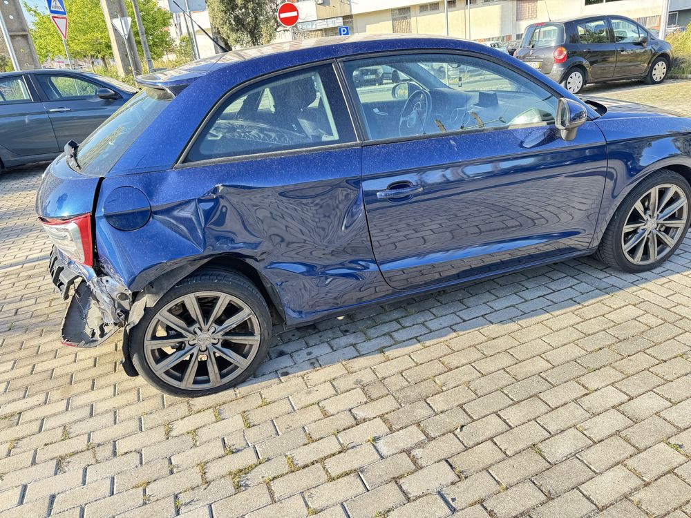 Audi a1 2011 trabalhar e andar