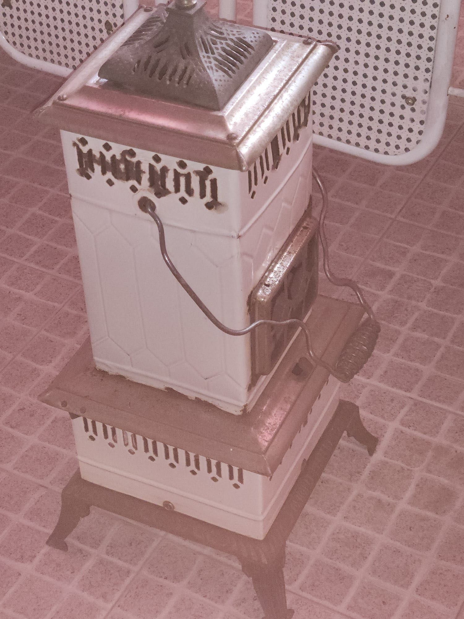 Aquecedor de sala antigo
