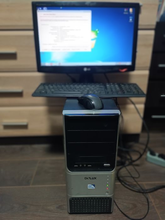 Комп'ютер у комплекті