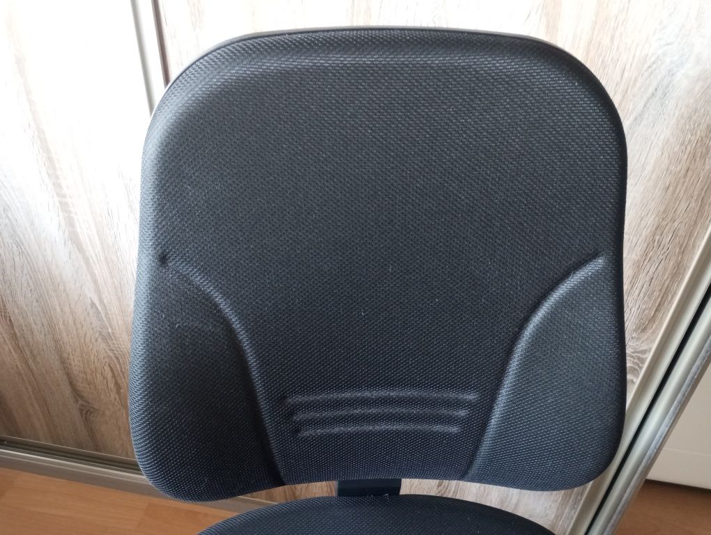 Krzesło biurkowe, czarne, na kółkach, czarne