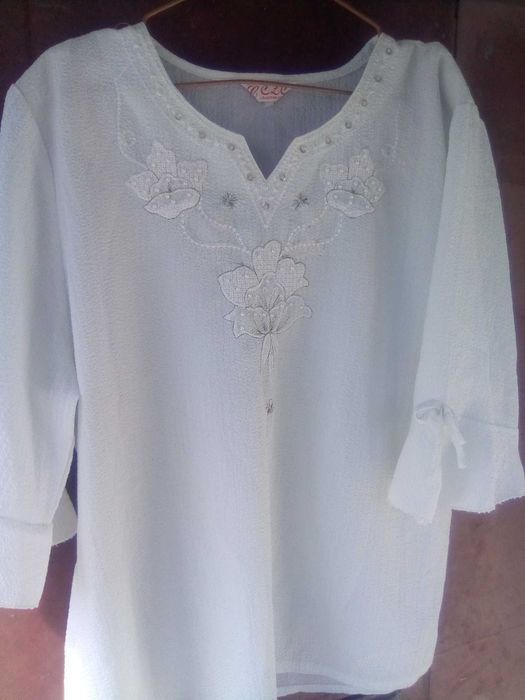 Біла жіноча Блуза вишита етно стиль