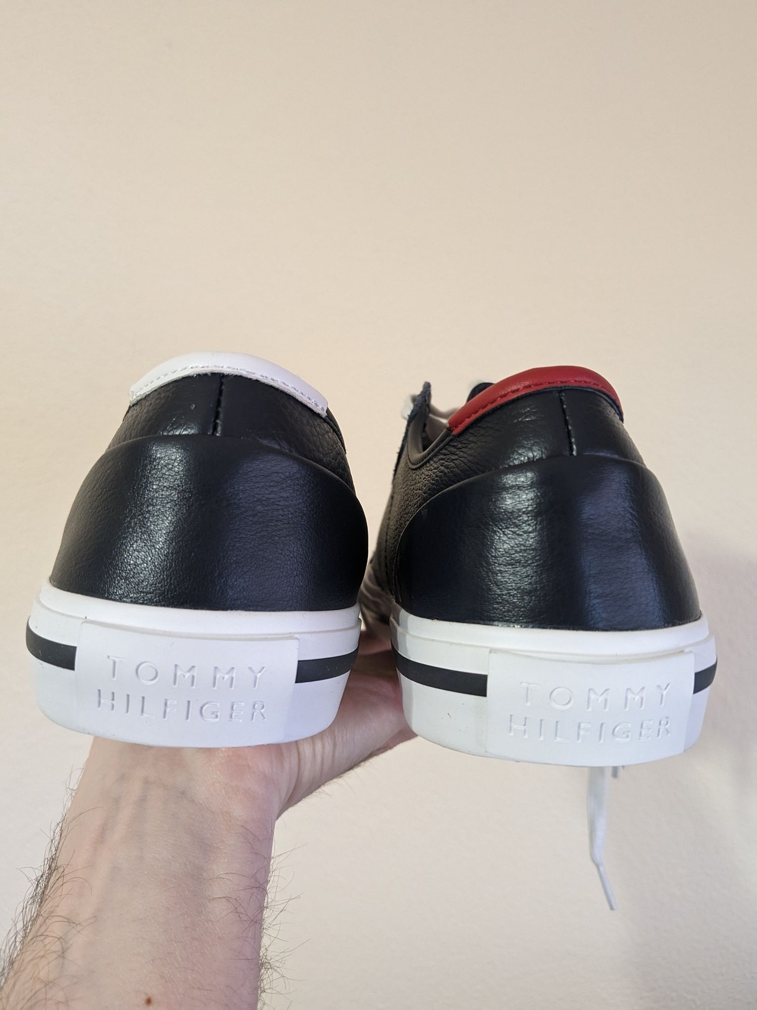 Полукеды Tommy Hilfiger.Оригинал.Размер 42.