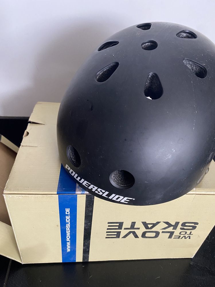 Kask Powerslide czarny- stan idealny