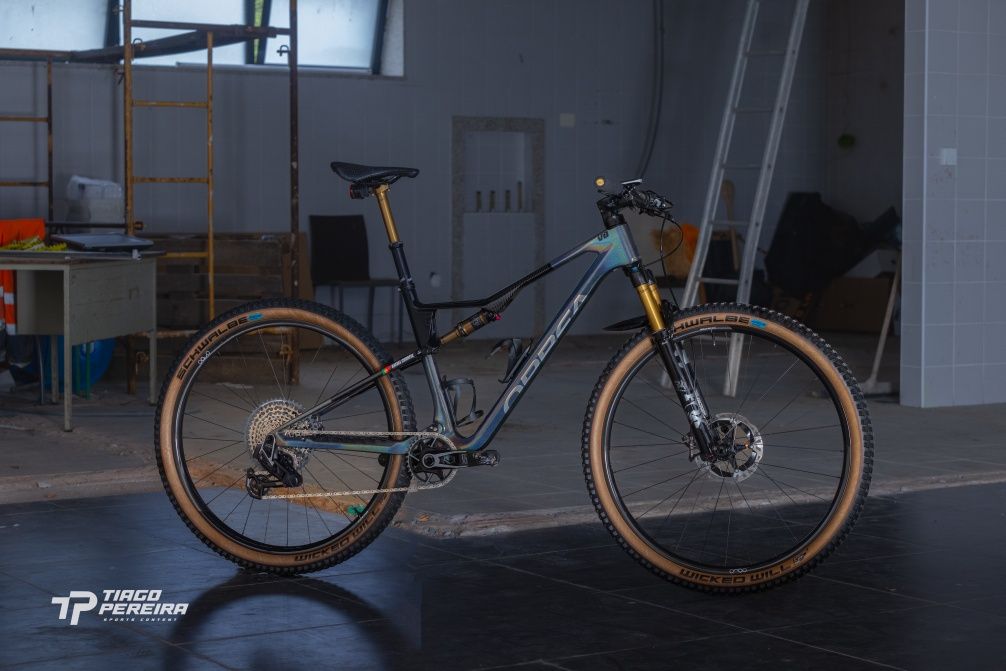 Orbea Oiz M-Team AXS