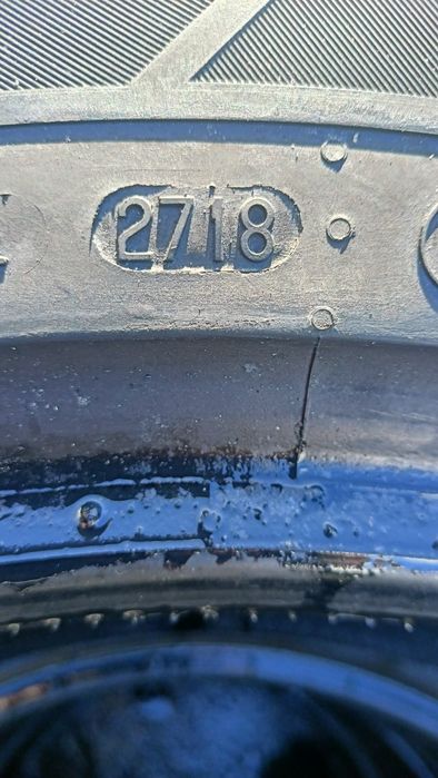 Opony wielosezon Continental M+S 255/60 R 18 kpl 4 szt