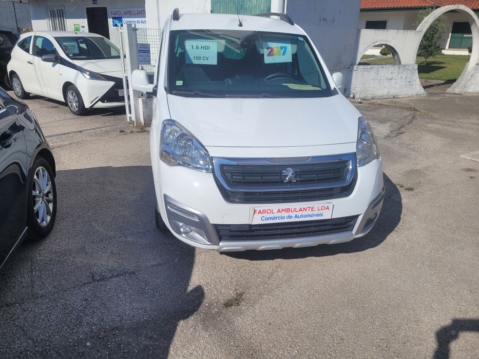 Peugeot partner tepee ,1.6 hdi,  possivel retoma. 5 lugares