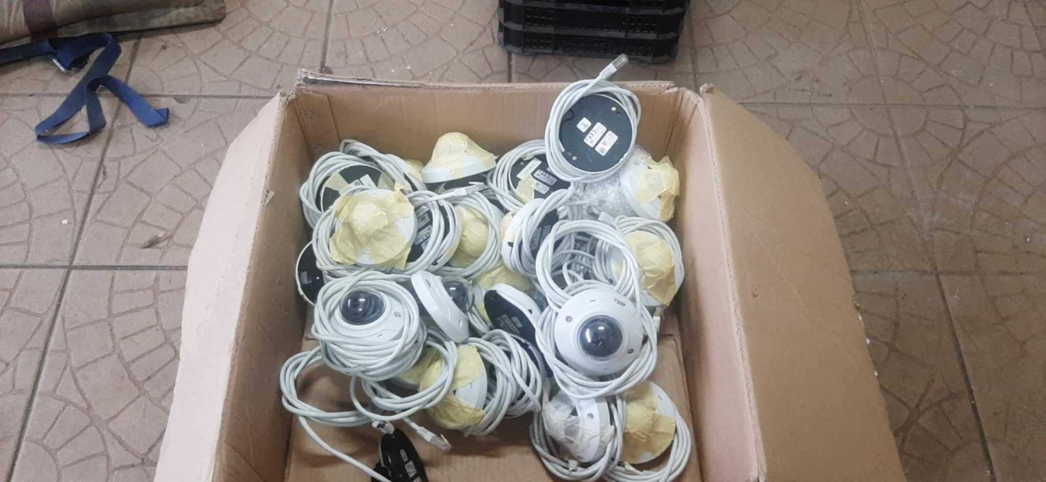 kamera AXIS M3005-V przemysłowa wewnętrzna  kopułkowa IP