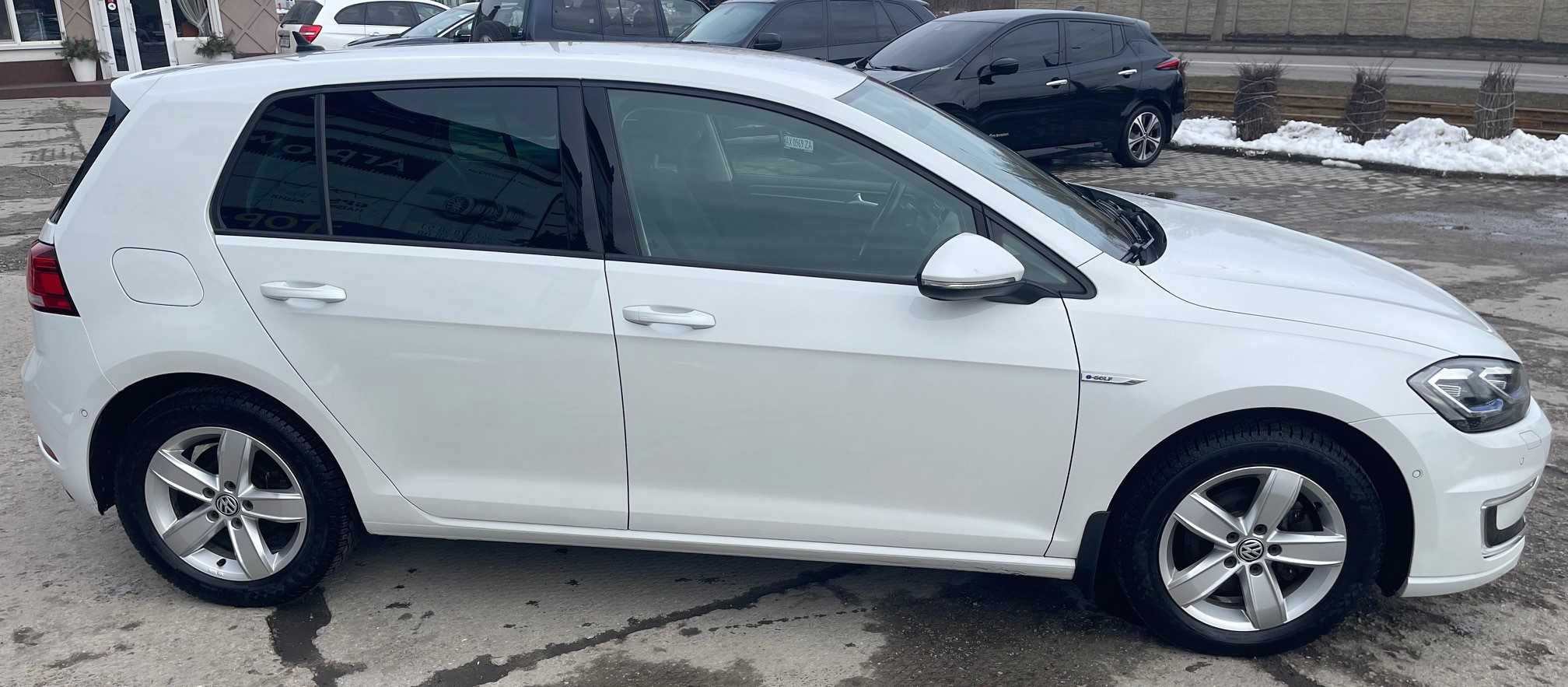 Volkswagen E golf