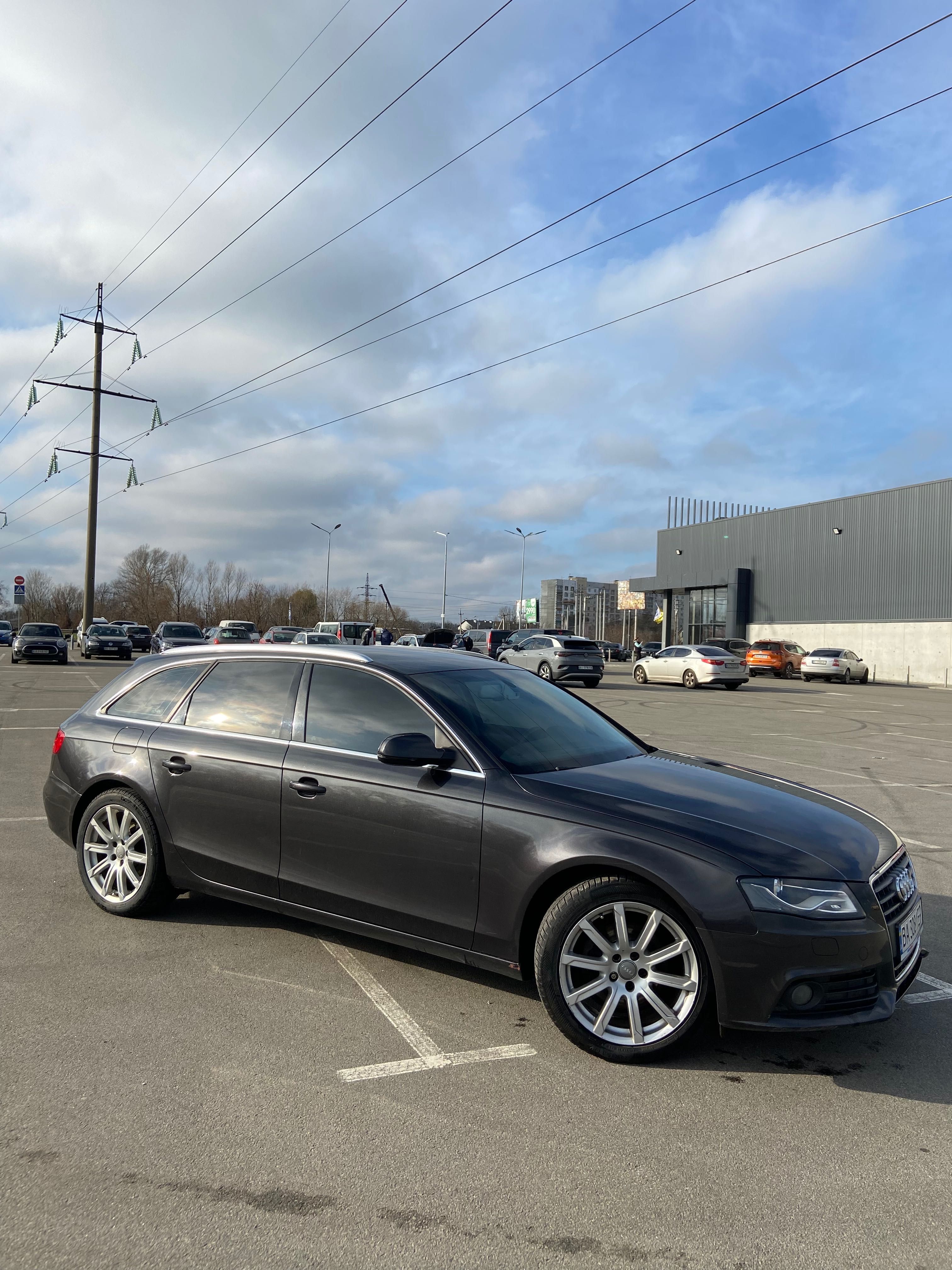 Продам Audi a4 b8 ВЛАСНИК