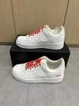 Buty_Damskie Nike_AirForce1_Supreme_White_Unisex Rozmiar.44.5