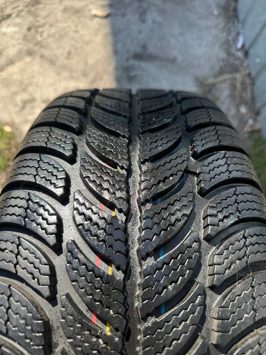 Opony zimowe dębica 205/55/16 ponad 6 mm bieżnika