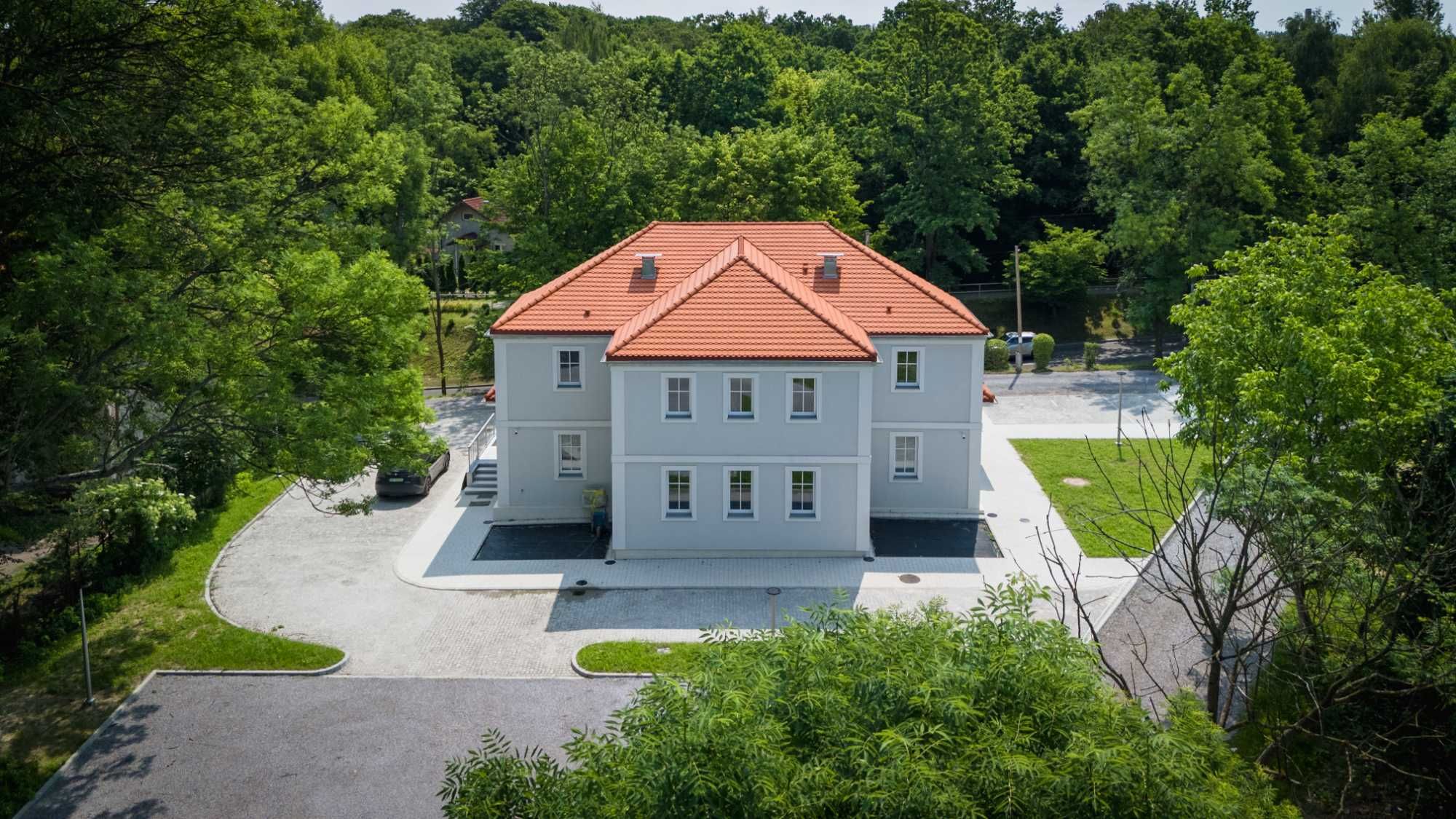 Lokale użytkowe w zabytkowej Willi Antoninie