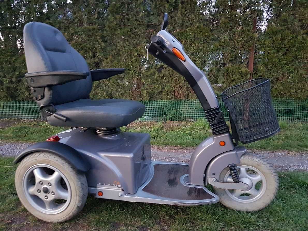 Skuter wózek inwalidzki elektryczny-Logic Ligvoet holenderski pojazd