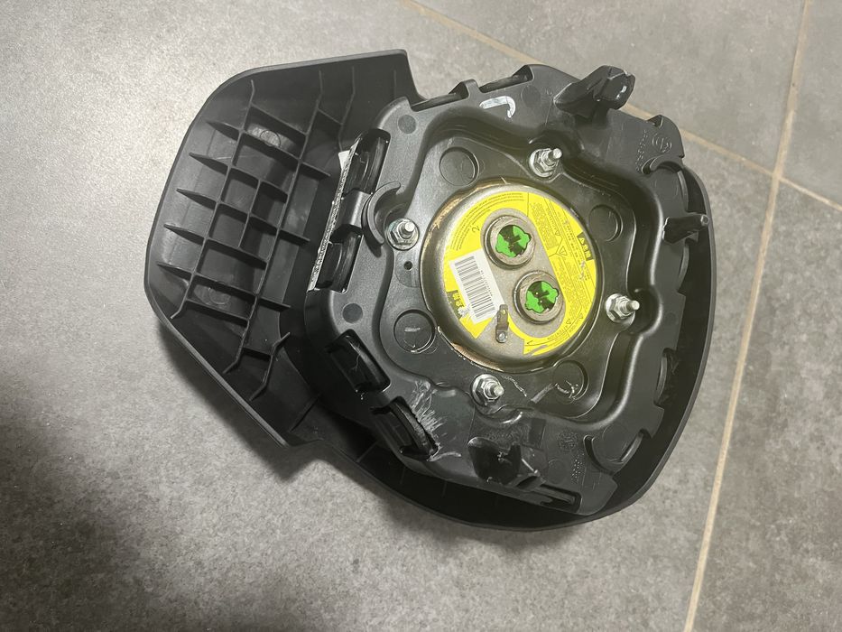 Заглушка airbag BMW F серія (F25)