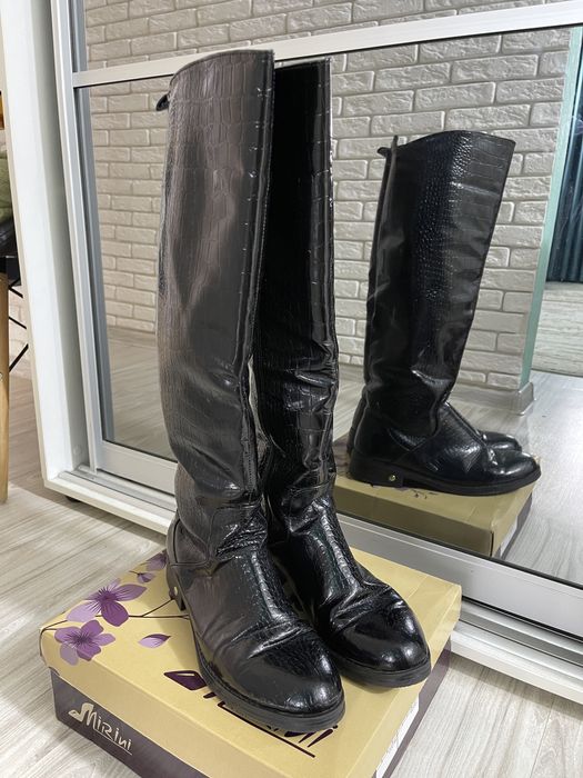 Сапоги лакові демісезон