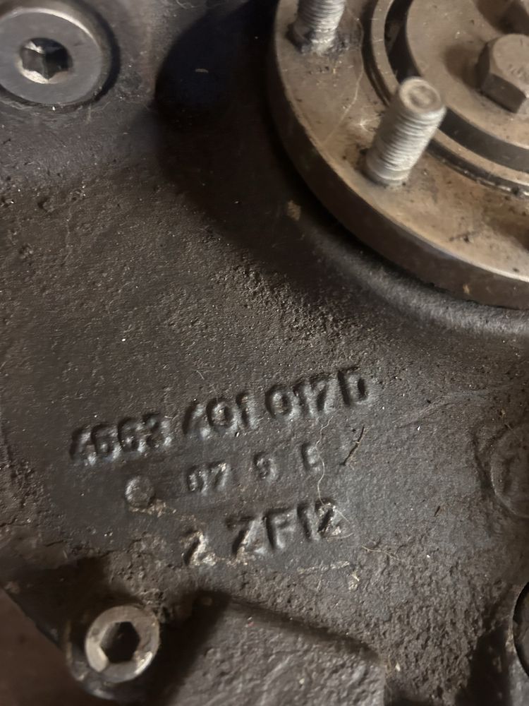 Skrzynia manitou 741-140 v+ 2hc85
