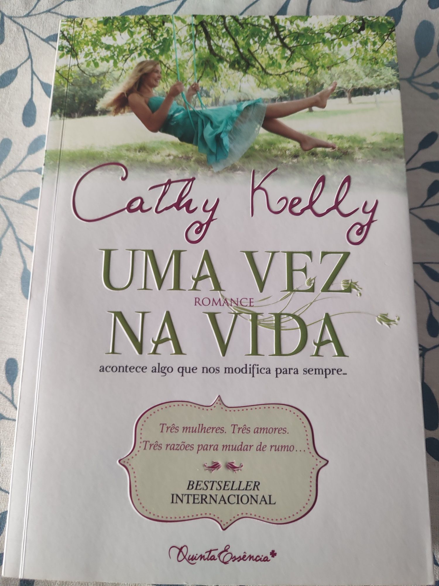 Vendo livro " Uma vez na vida"