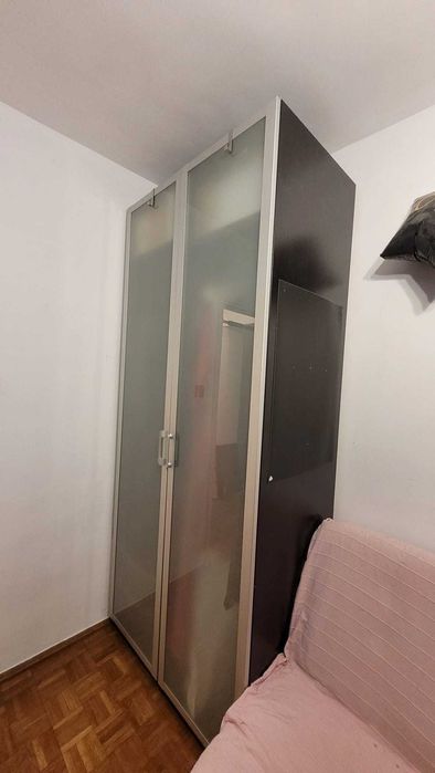 Szafa Ikea PAX 2x 50x60x236cm - metalowe drzwi z mlecznym szkłem