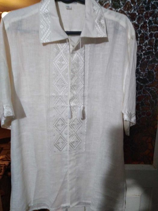 Мужская вышиванка