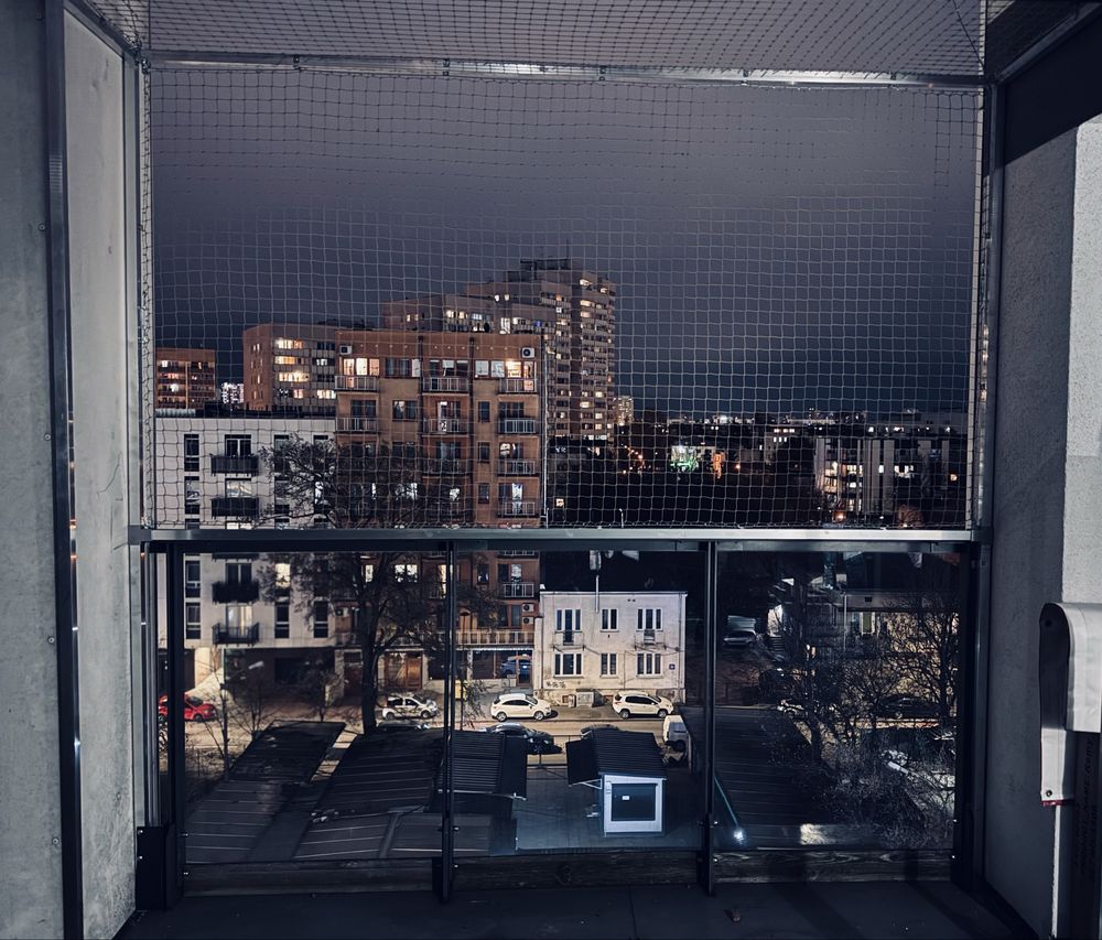 Siatka na balkon/dla kota/przeciwko gołębiom/montaż siatki