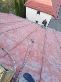 Миття та фарбування даху фасаду бруківки