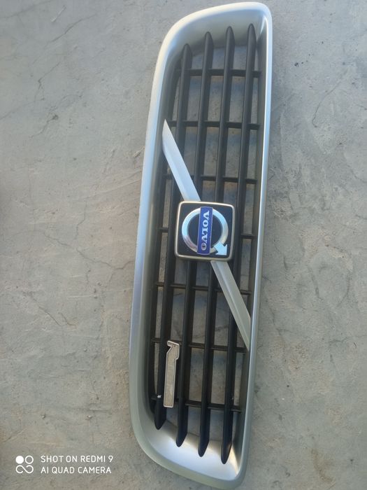 Решітка,бампер,гриль Вольво в50 volvo v50