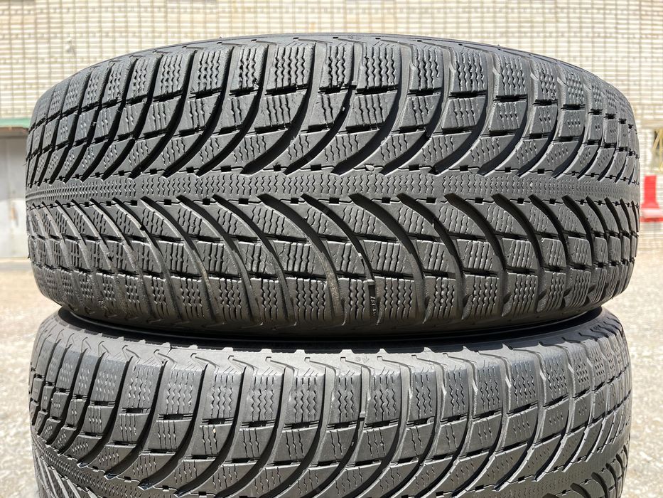 235/60 R18 Michelin 2 зимние шины