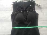 Sukienka mini czarna dopasowana