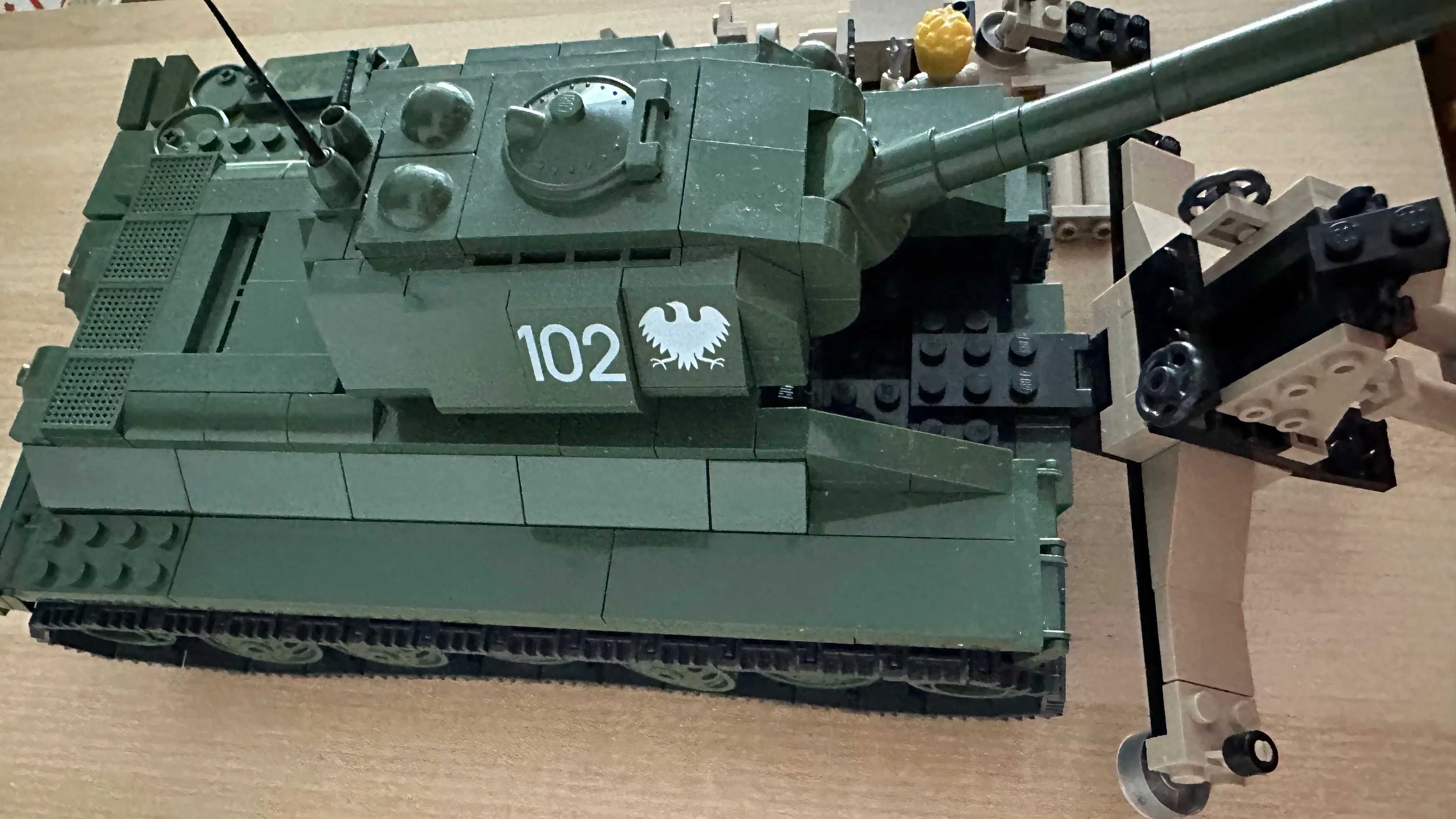 Klocki Cobi Czołg T34 Rudy 102 - Wersja Limitowana