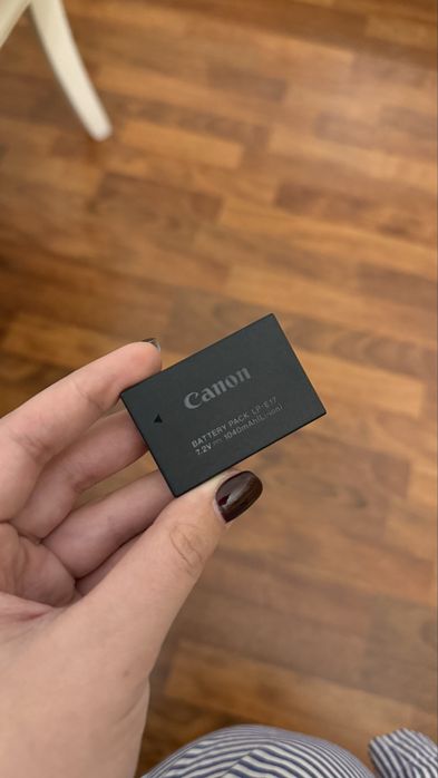 Оригінальний акамулятор Canon Lp-E17