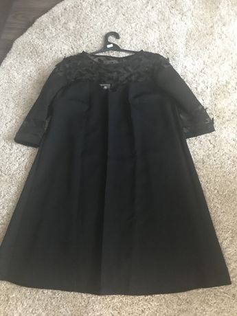 Плаття чорного кольору, нове.